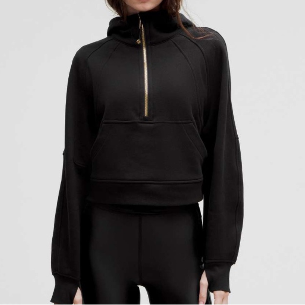 Lululemon Scuba Oversized Half-Zip Hoodie
Black / Gold Size M/L - Picture 1 of 6